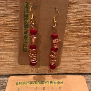 One of a kind hand crafted earrings: copper wire